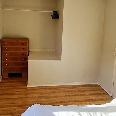 Sw19 - Quiet Split-Level 2-Bedroom Maisonette With Garden London Exterior photo